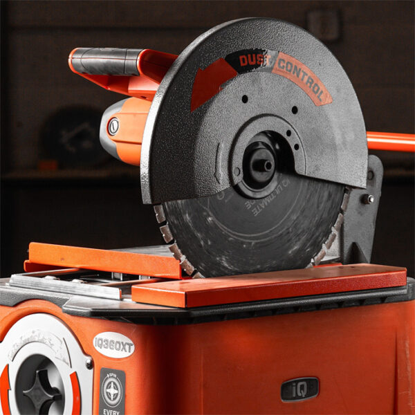 iQ360XT Staubfreie Tischkreissäge 230v